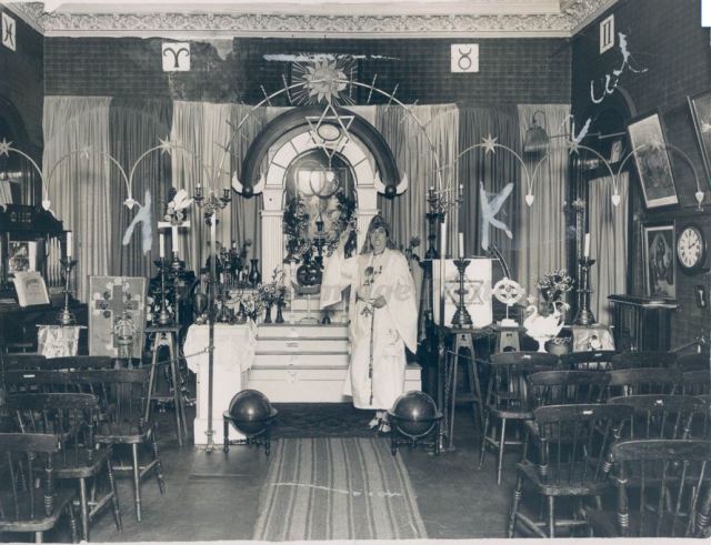 church-in-a-railway-station-dh-1926-mary-ann-skinner